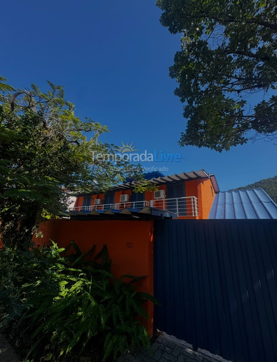 Casa para alquiler de vacaciones em São Sebastião (Barequeçaba)