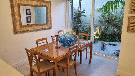 Casa Pé na Areia Temporada - Juquehy - c/ 4 suítes, serviço de...