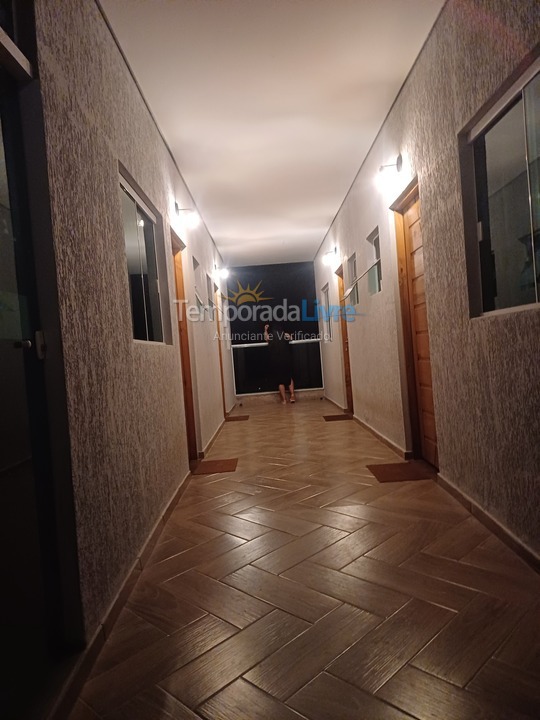 Chácara / sítio para aluguel de temporada em Suzano (Palmeiras)