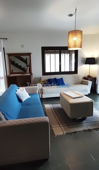 House for vacation rental in Garopaba (Centro)