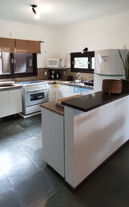 House for vacation rental in Garopaba (Centro)