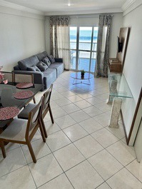 Apart. 4 quartos, Vista total para o mar, 2 vagas de garagem