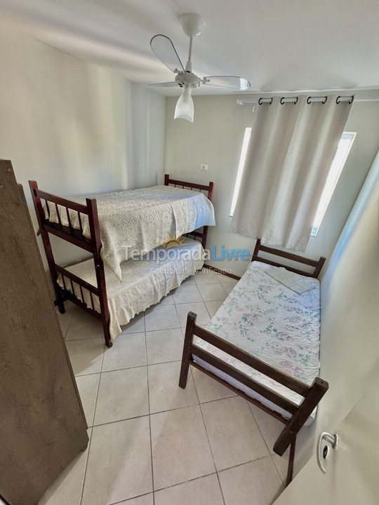 Apartamento para aluguel de temporada em Guarapari (Praia do Morro)