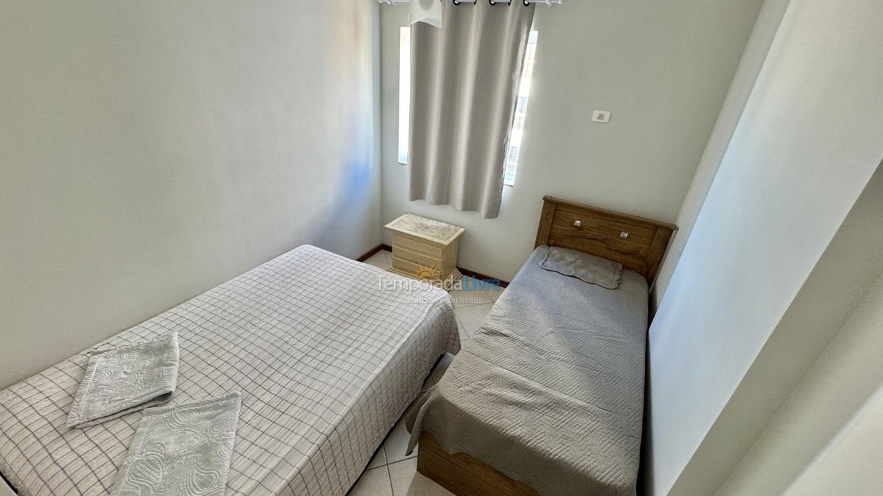 Apartamento para aluguel de temporada em Guarapari (Praia do Morro)