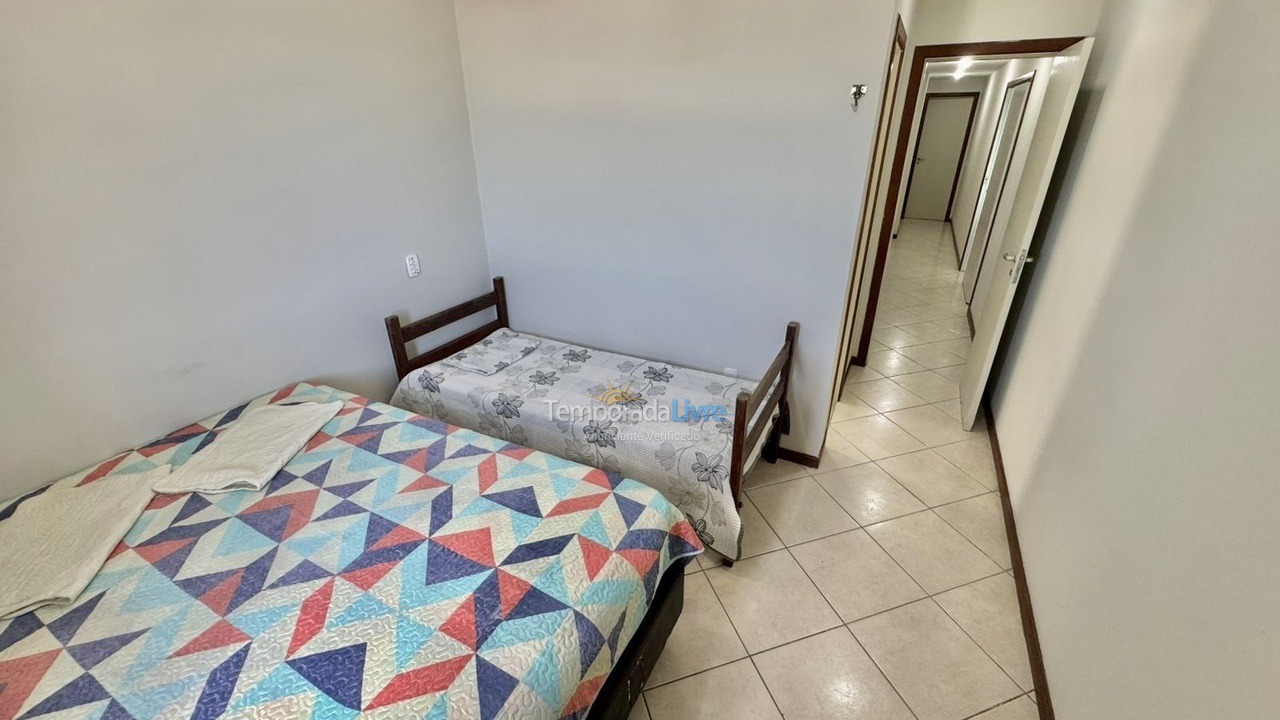 Apartamento para aluguel de temporada em Guarapari (Praia do Morro)
