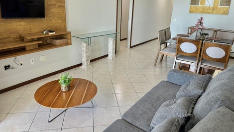 Apart. 4 quartos, Vista total para o mar, 2 vagas de garagem