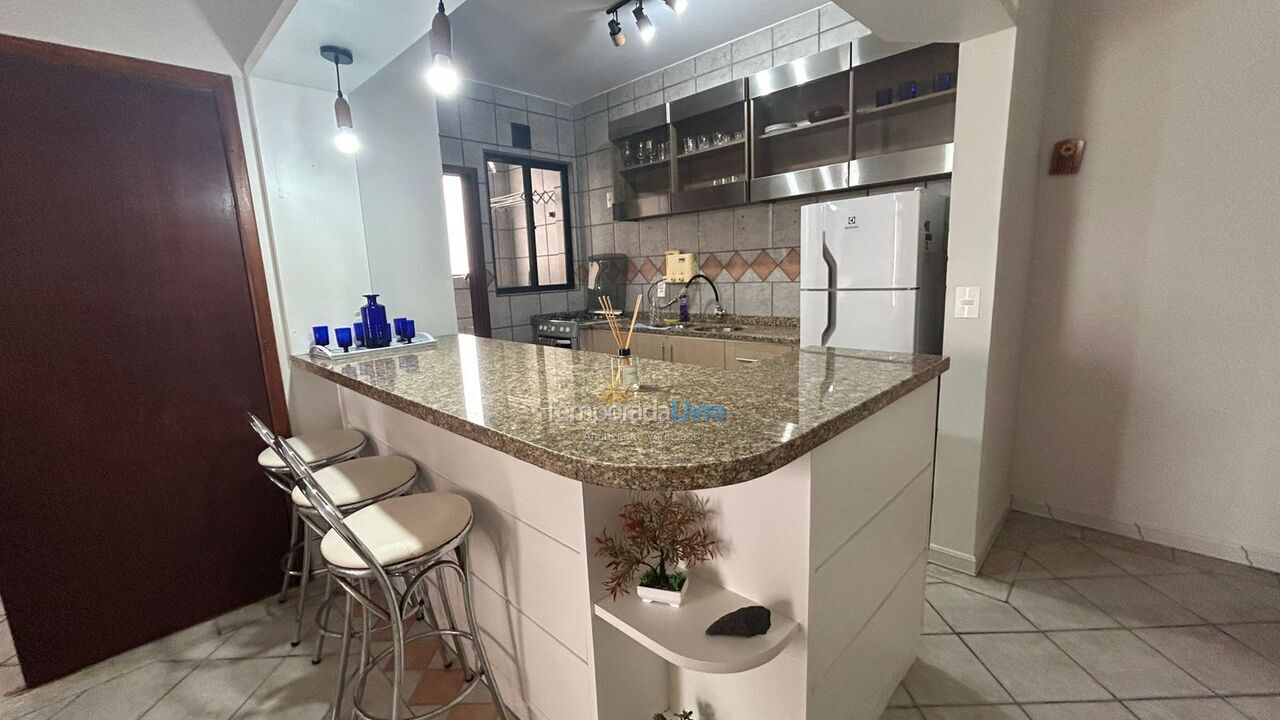 Apartamento para aluguel de temporada em Florianopolis (Praia dos Ingleses)