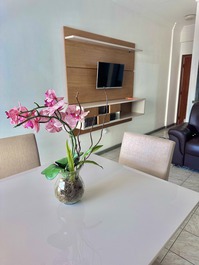 Apartamento de 2 habitaciones, zona céntrica con una plaza de parking.