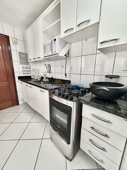 Apartamento para aluguel de temporada em Guarapari (Praia do Morro)