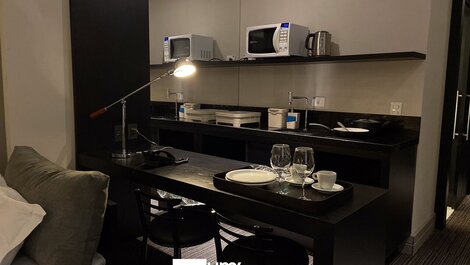 With Kitchen, Close to Shopping