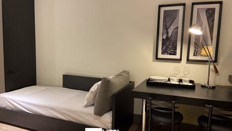 With Kitchen, Close to Shopping