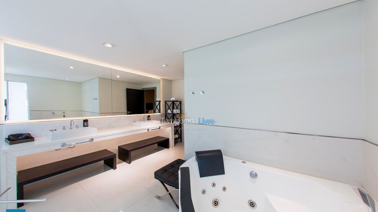 Apartment for vacation rental in Curitiba (Rebouças)