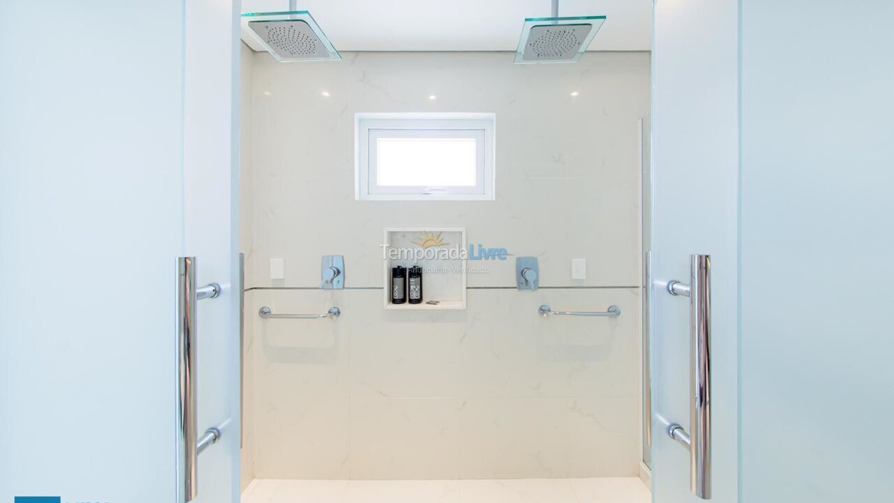 Apartment for vacation rental in Curitiba (Rebouças)