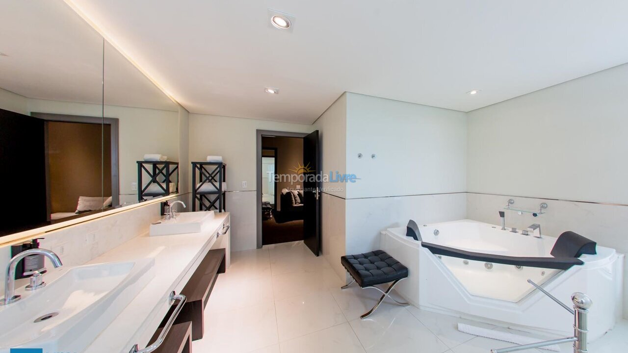 Apartment for vacation rental in Curitiba (Rebouças)