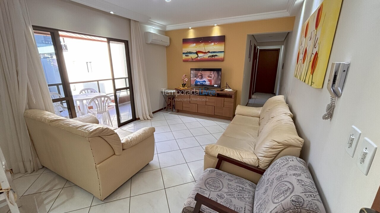 Apartamento para aluguel de temporada em Bombinhas (Praia de Bombas)