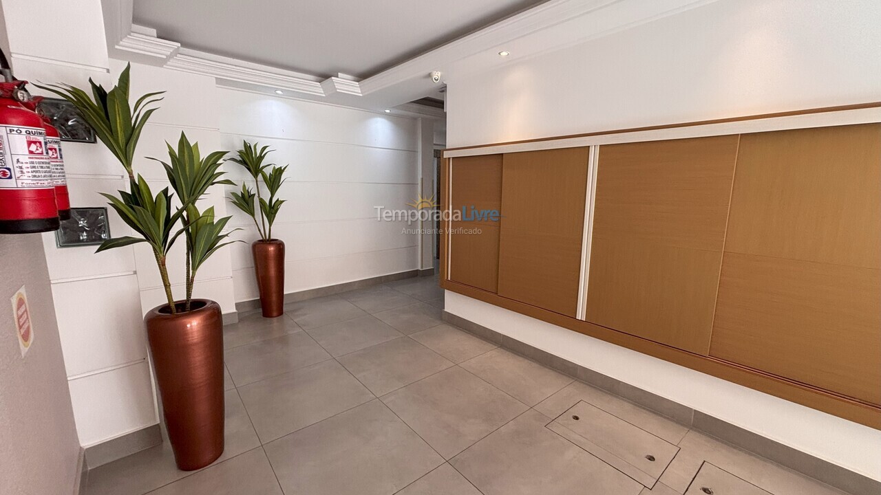 Apartamento para aluguel de temporada em Bombinhas (Praia de Bombas)