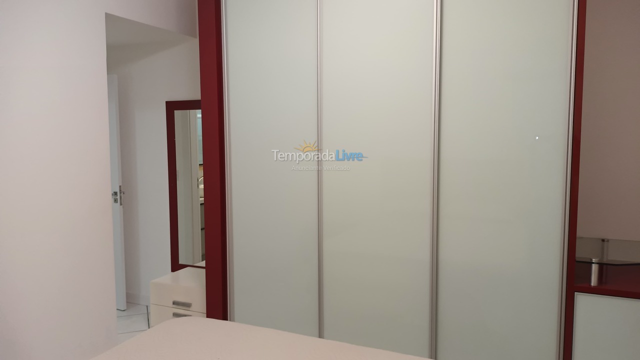 Apartment for vacation rental in Itapema (Meia Praia)