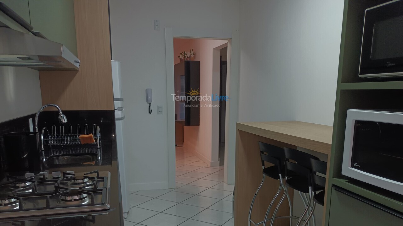 Apartment for vacation rental in Itapema (Meia Praia)