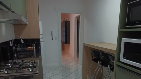 3 bedrooms with air conditioning, Meia Praia beachfront