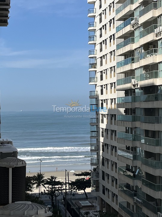 Apartamento para aluguel de temporada em Guarujá (Pitangueiras)