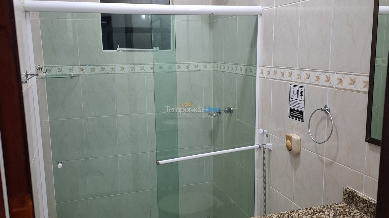 Casa para aluguel de temporada em Cabo Frio (Unamar)