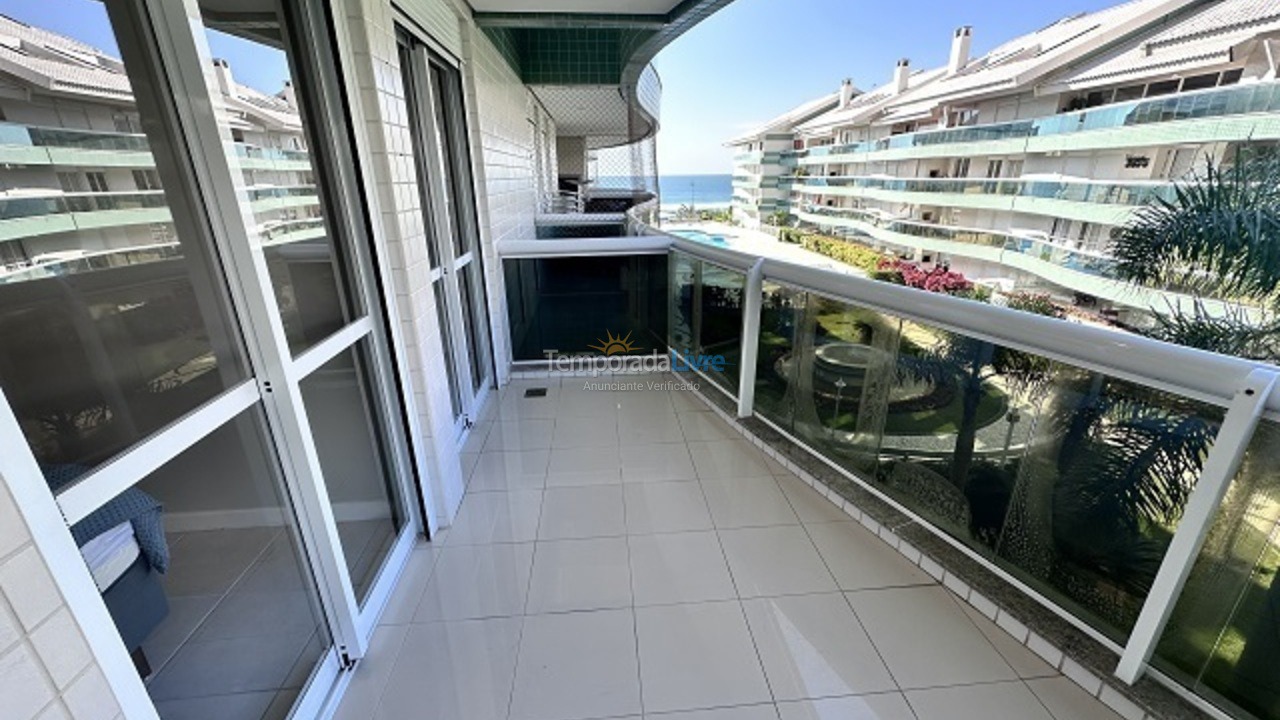 Apartamento para aluguel de temporada em Florianópolis (Praia Brava)
