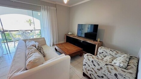 Apartamento dúplex de primera categoría en condominio frente al mar en Playa Brava.