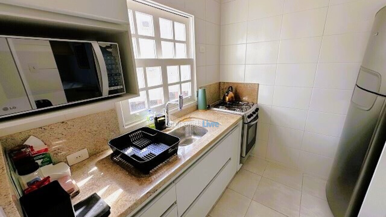 Apartamento para alquiler de vacaciones em Florianópolis (Praia Brava)