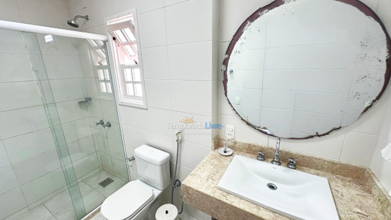 Apartamento para alquiler de vacaciones em Florianópolis (Praia Brava)