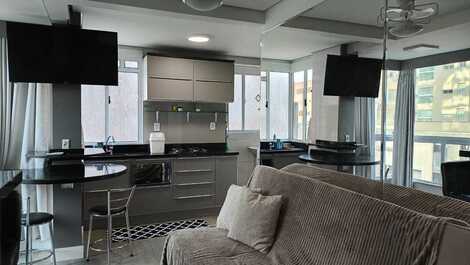 Excelente apartamento de 1 dormitorio a cuadra del mar.