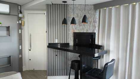 Excelente apartamento de 1 dormitorio a cuadra del mar.