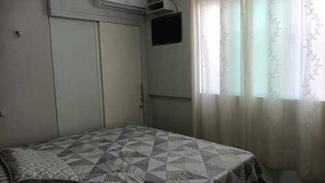 Excelente apartamento de 1 dormitorio a cuadra del mar.
