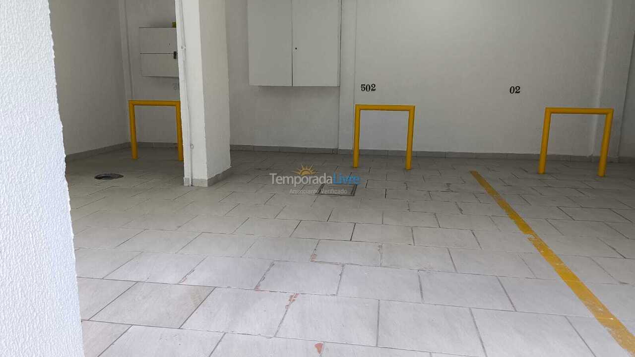 Apartamento para alquiler de vacaciones em Itapema (Meia Praia)