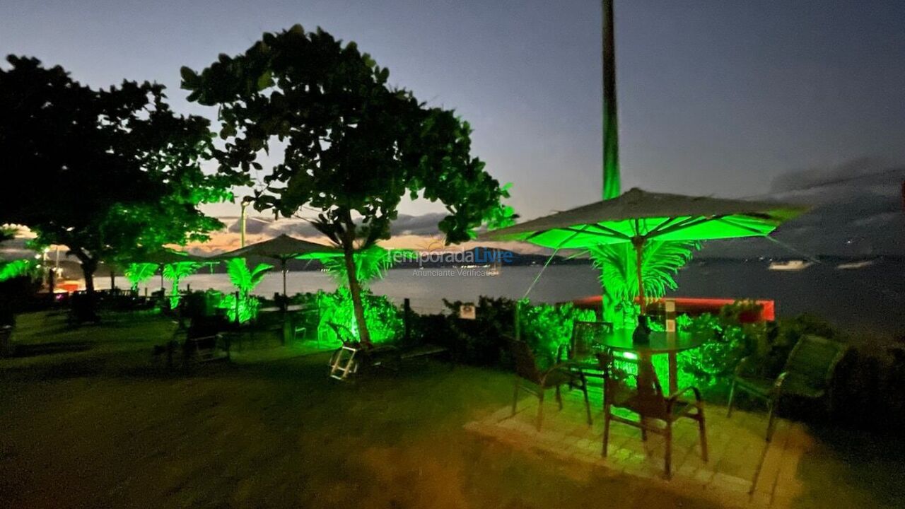 Casa para aluguel de temporada em Florianópolis (Jurere Tradicional)
