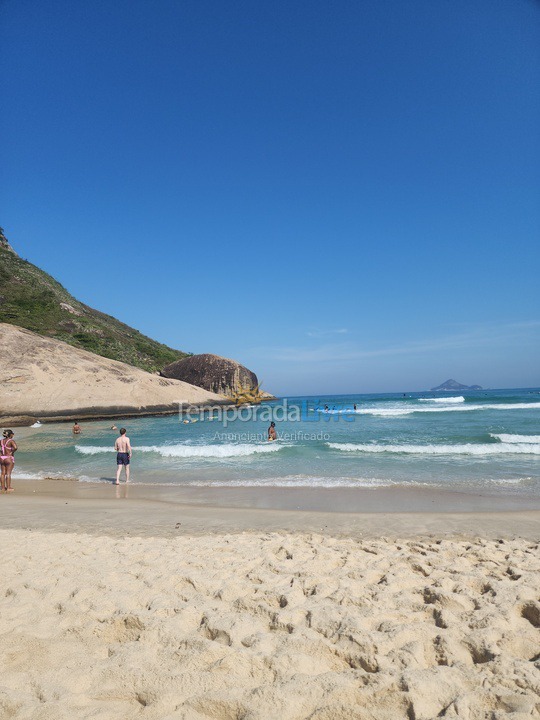 Apartamento para aluguel de temporada em Rio de Janeiro (Recreio dos Bandeirantes)