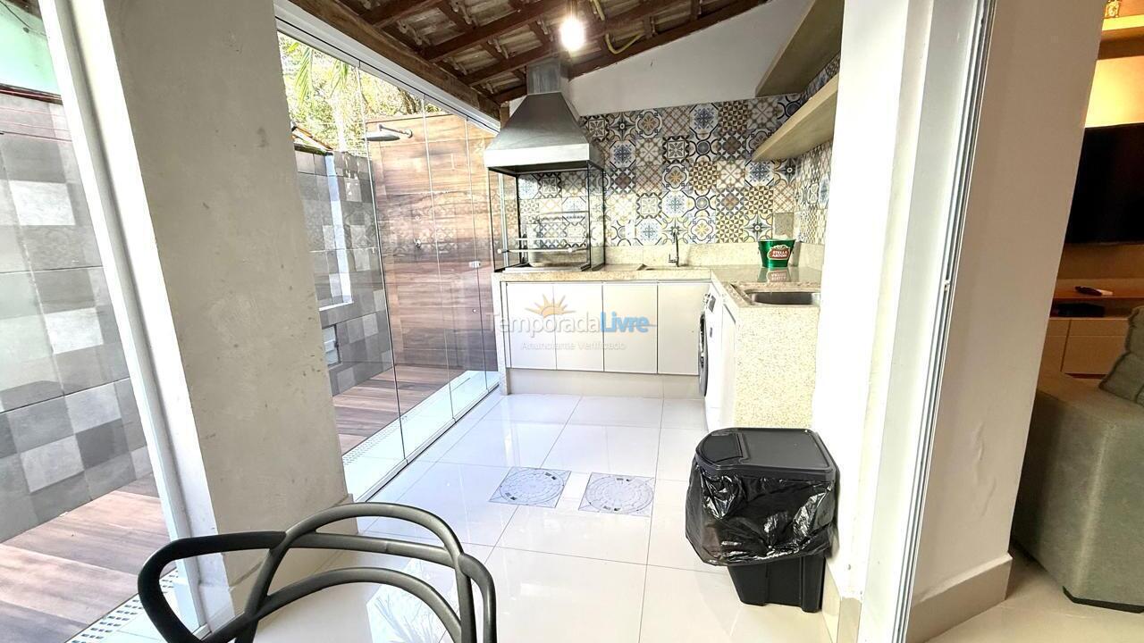 House for vacation rental in Bertioga (Jardim São Lourenço)
