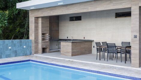 LUXOBRASIL #RJ23 Villa Irvana 04 Suites Sea View São Conrado...