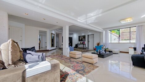 LUXOBRASIL #RJ73 Mansão Joá 04 Suites Vista Pedra da Gávea Rent...