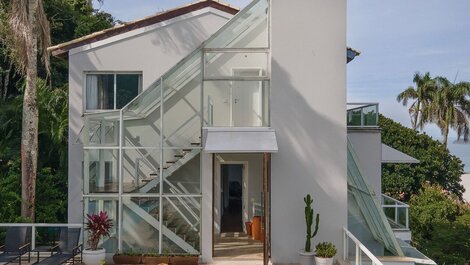 LUXOBRASIL #RJ23 Villa Irvana 04 Suites Sea View São Conrado...