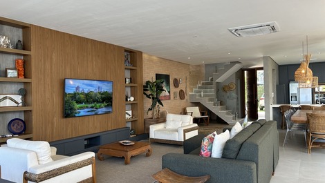 Wonderful House Standing on the Sand of Maresias