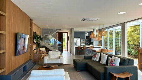 Wonderful House Standing on the Sand of Maresias