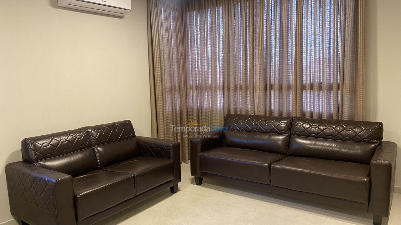 Apartamento para aluguel de temporada em Palhoça (Praia do Sonho)