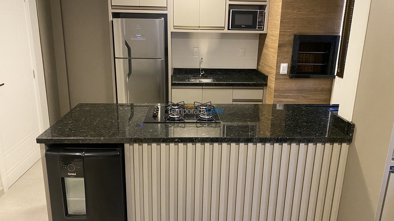 Apartamento para aluguel de temporada em Palhoça (Praia do Sonho)