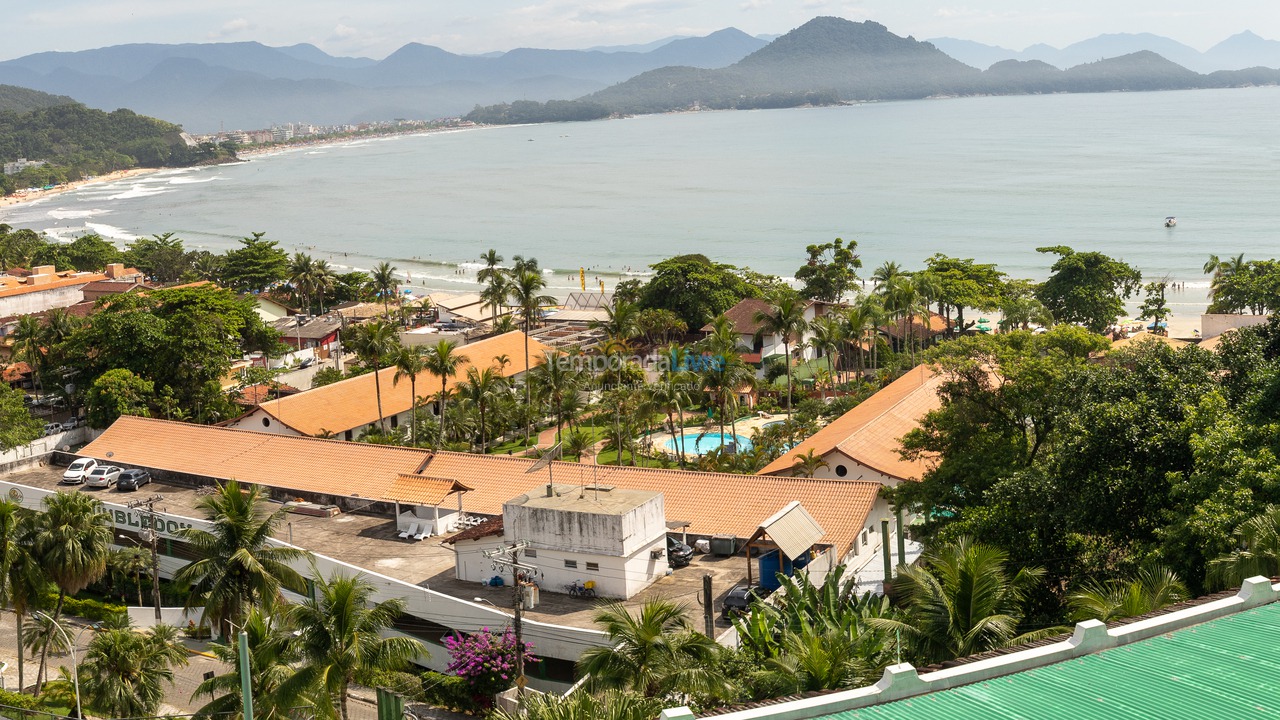 Apartamento para aluguel de temporada em Ubatuba (Praia das Toninhas)