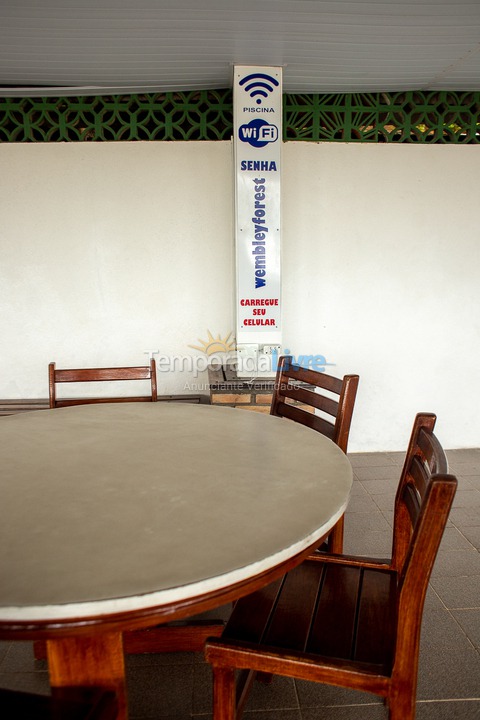 Apartamento para aluguel de temporada em Ubatuba (Praia das Toninhas)