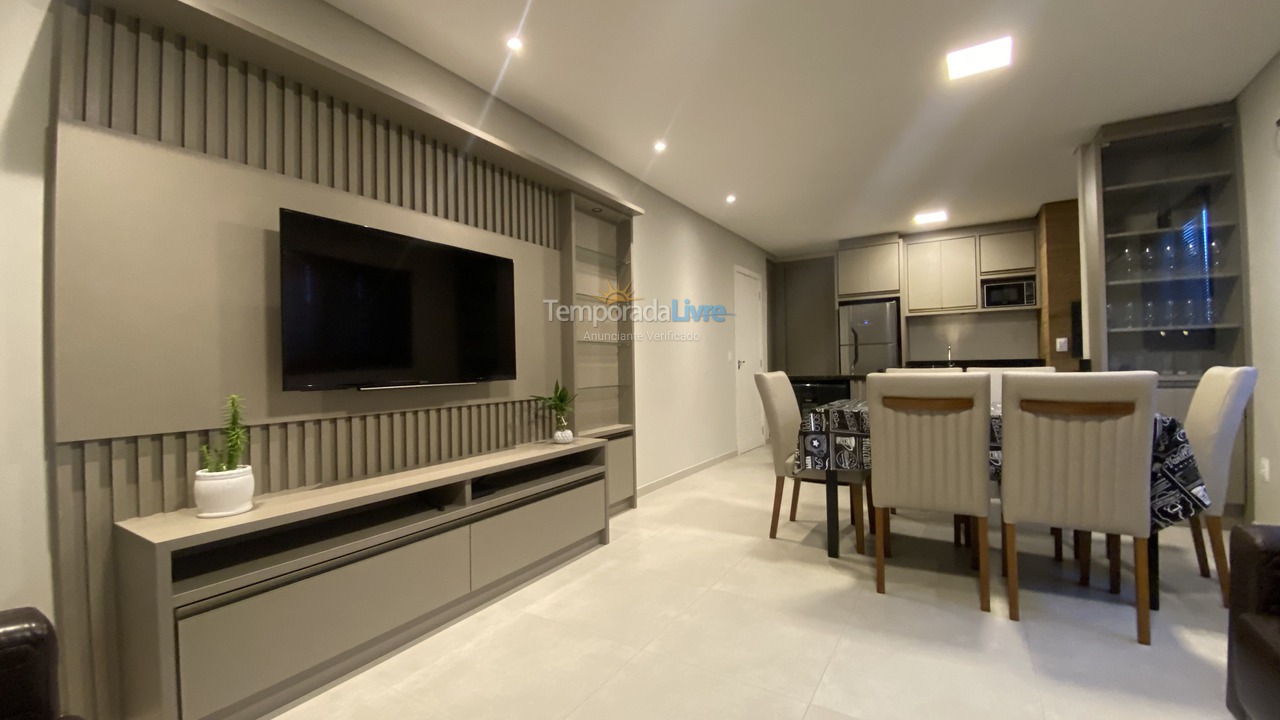 Apartamento para aluguel de temporada em Palhoça (Praia do Sonho)