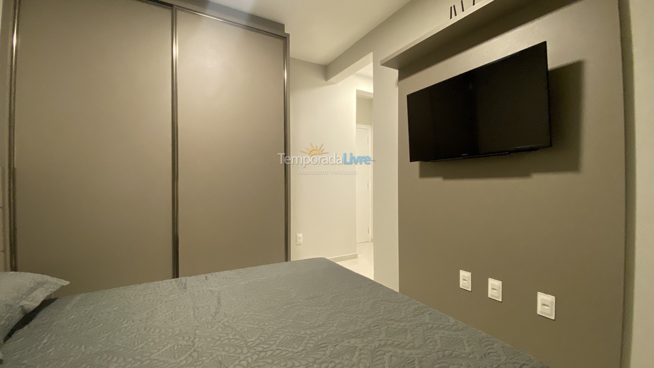 Apartamento para aluguel de temporada em Palhoça (Praia do Sonho)