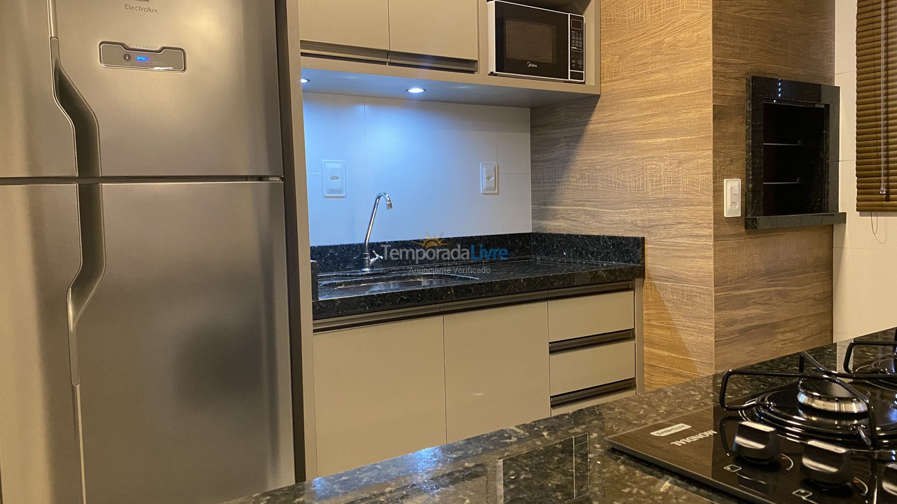 Apartamento para aluguel de temporada em Palhoça (Praia do Sonho)