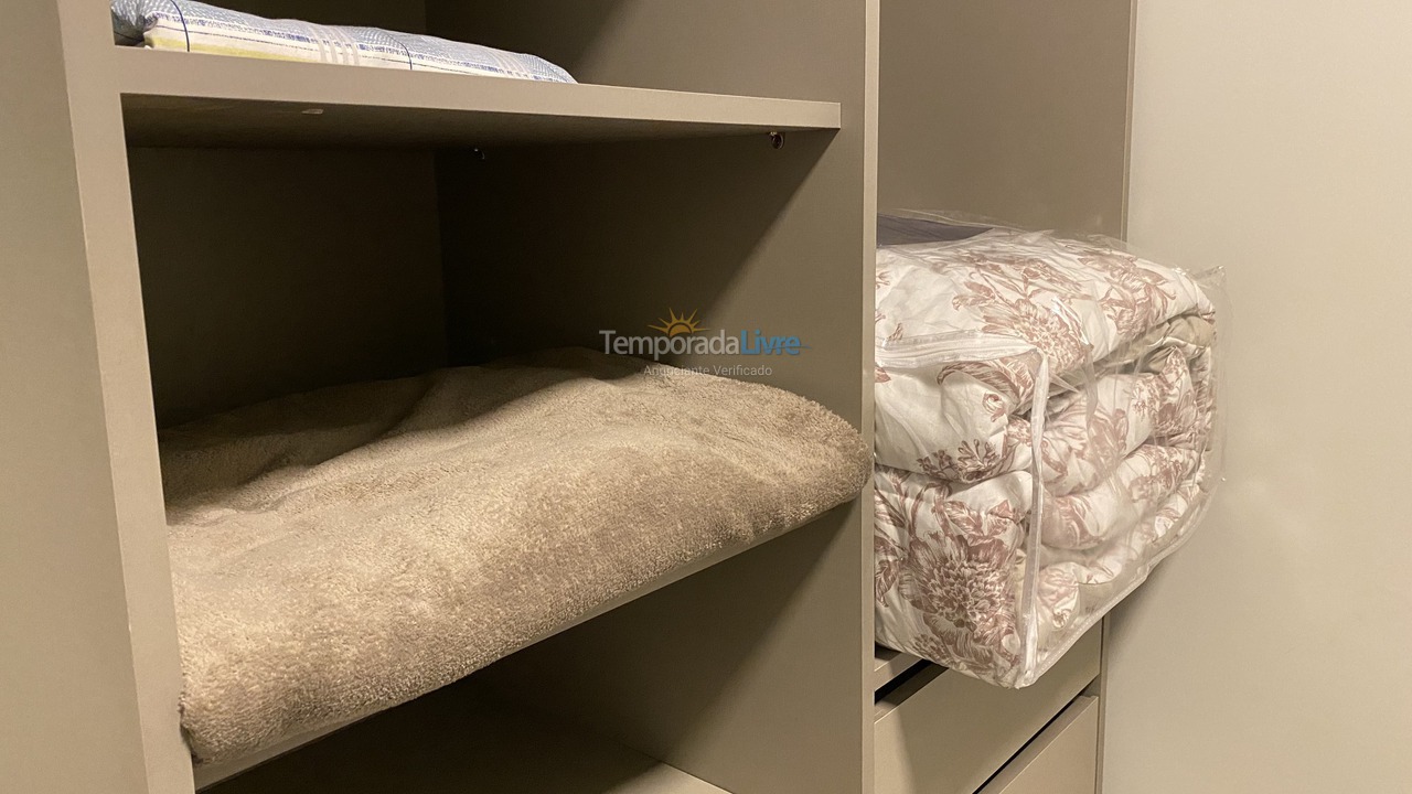 Apartamento para aluguel de temporada em Palhoça (Praia do Sonho)