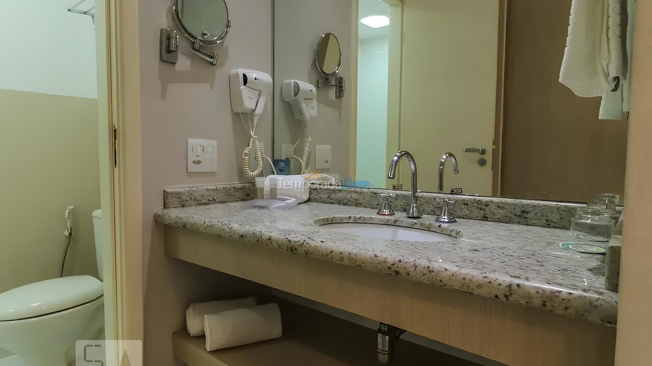 Apartamento para aluguel de temporada em Rio de Janeiro (Rj Recreio dos Bandeirantes)